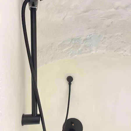 Luxe With Jacuzzi, Center * Ostuni